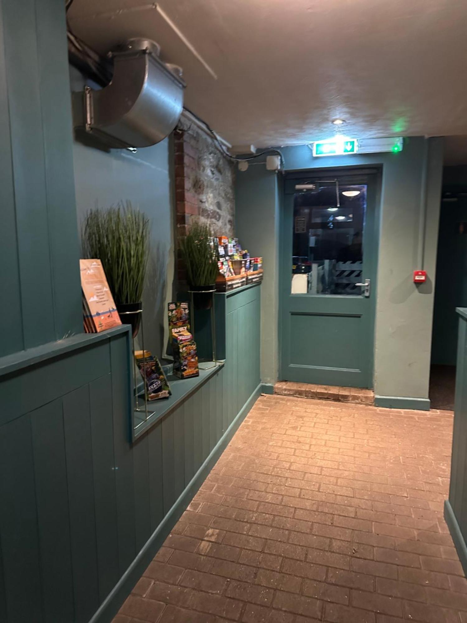 The Kings Head 호텔 Chacewater 외부 사진