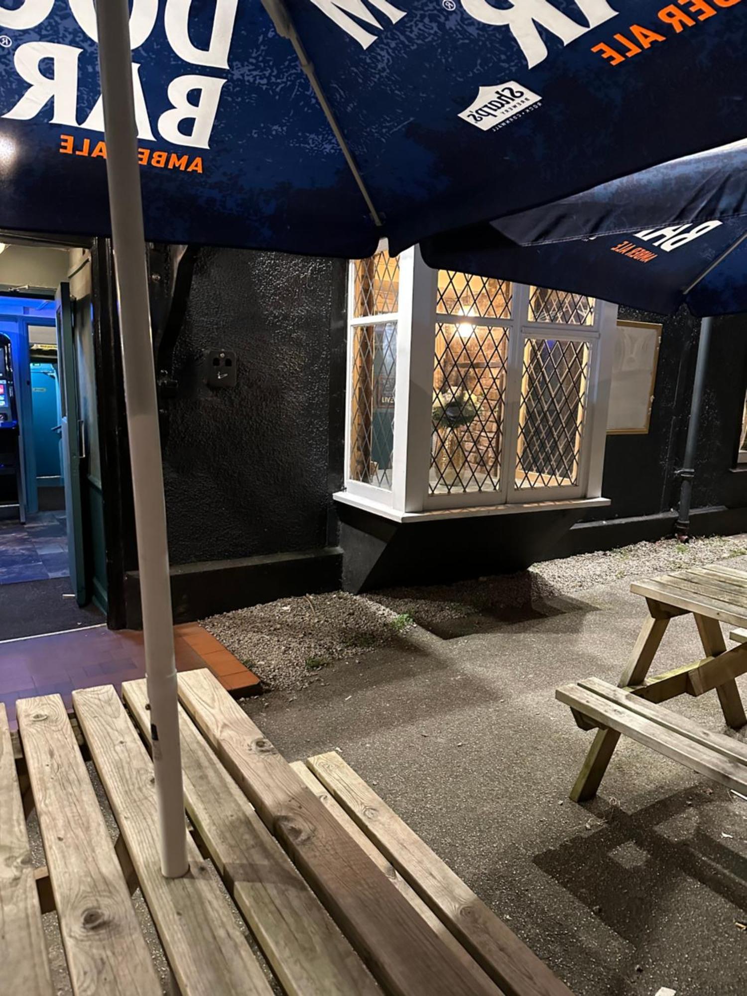 The Kings Head 호텔 Chacewater 외부 사진