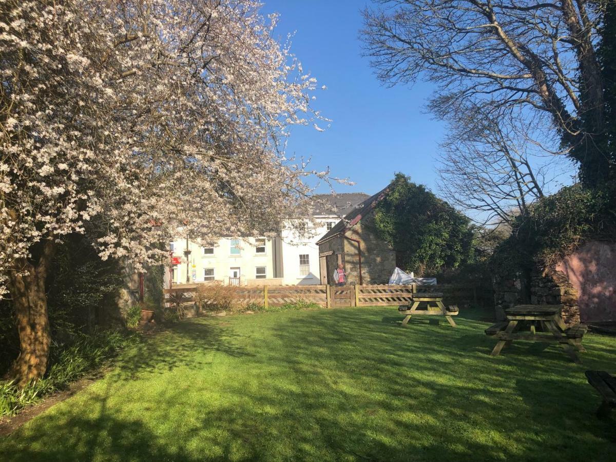 The Kings Head 호텔 Chacewater 외부 사진